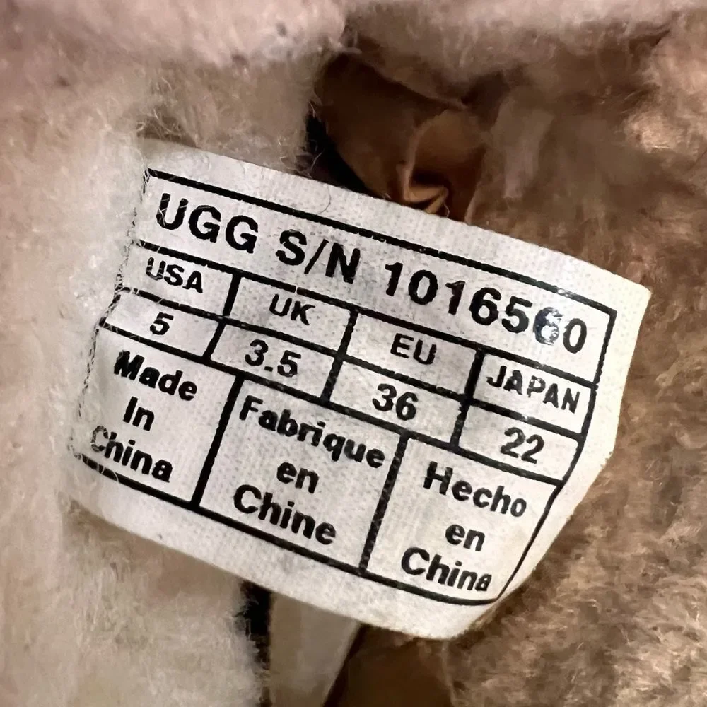 UGG Classic Short II Water-resistant Warm Chestnut Leather Boot